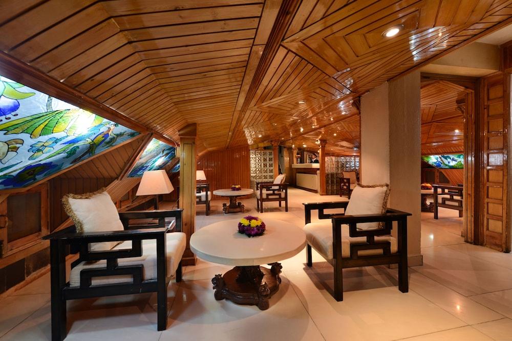 Ashiana Clarks Inn Shimla Zewnętrze zdjęcie